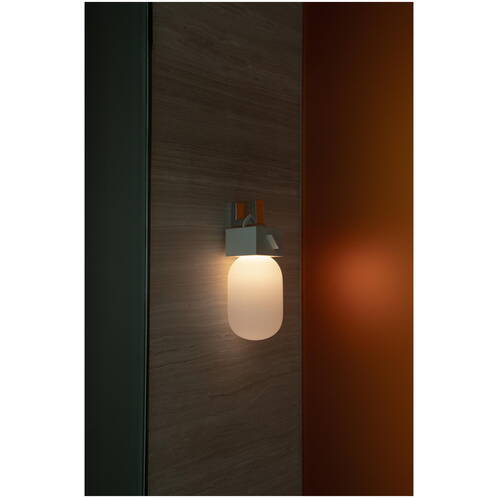 Native-Union-POP-Light-LED-Lampe-160-lm-Sandstein-04.jpg Native-Union-POP-Light-LED-Lampe-160-lm-Sandstein-04.jpg