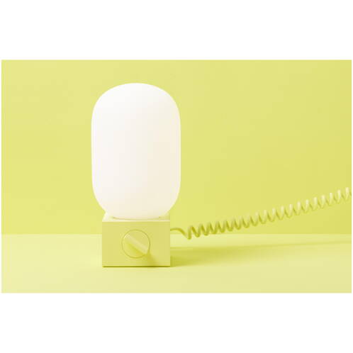 Native-Union-POP-Light-LED-Lampe-160-lm-Lemon-03.jpg Native-Union-POP-Light-LED-Lampe-160-lm-Lemon-03.jpg