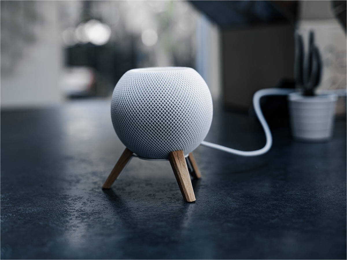 Balolo-Tripod-Holzstativ-fuer-Apple-HomePod-mini-Eiche-05.jpg Balolo-Tripod-Holzstativ-fuer-Apple-HomePod-mini-Eiche-05.jpg