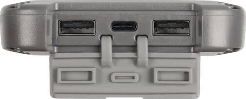 Xtorm-Fuel-Series-Solar-Charger-20-W-USB-3-1-Typ-C-USB-3-0-Typ-A-Solarladeger-04.jpg