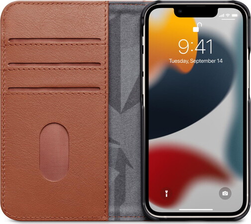 Decoded-Leder-Wallet-Case-iPhone-11-Braun-02.jpg