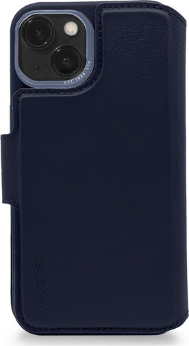 Decoded-Leder-Wallet-2-in-1-mit-MagSafe-iPhone-14-Plus-Blau-04.jpg