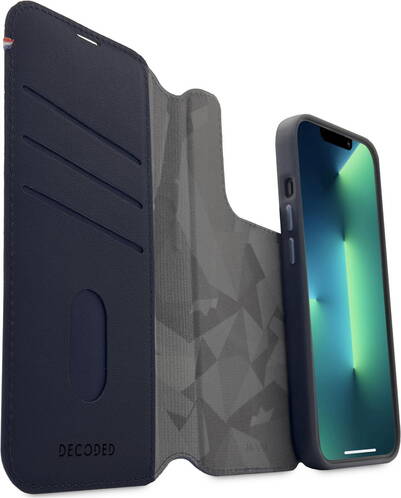 Decoded-Leder-Wallet-2-in-1-mit-MagSafe-iPhone-14-Pro-Max-Blau-03.jpg Decoded-Leder-Wallet-2-in-1-mit-MagSafe-iPhone-14-Pro-Max-Blau-03.jpg