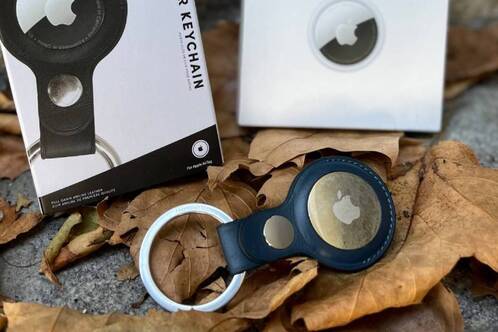 Schlüsselfinder Apple AirTag mit praktischer Hülle.