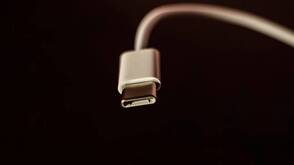 Ein USB-C-Anschluss kann die Thunderbolt 3 Technologie aufweisen oder nicht. USB-C und Thunderbolt 3 vergleichen und verstehen