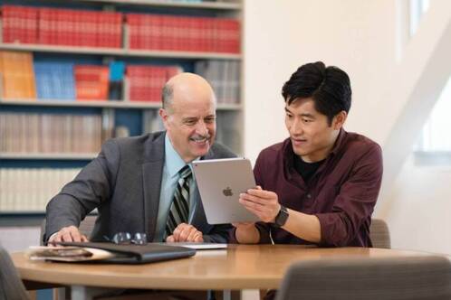 Sich verändernde Umstände erfordern vor allem Unterstützung der älteren Generation von Lehrpersonen.