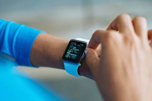 Tipps zur Benutzung der Digital Crown an der Apple Watch.