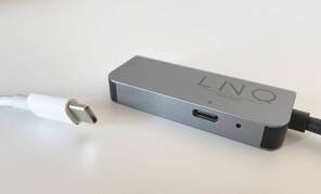 Der HDMI MacBook Adapter verfügt über einen Thunderbolt Ladeanschluss. HDMI-Adapter für MacBook von LINQ