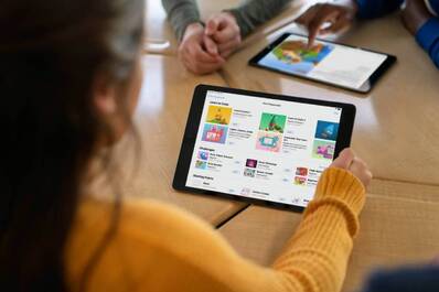 Markante Unterschiede im Einsatz digitaler Medien an Schulen. Die Schulentwicklung hinsichtlich digitaler Medien verläuft sehr unterschiedlich.