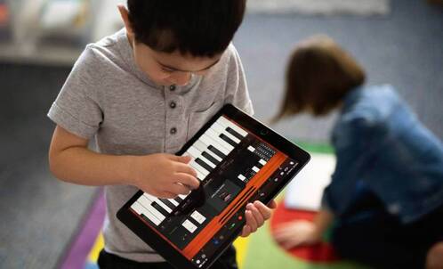 Kinder brauchen den Unterricht mit digitalen Medien für ihre Zukunft.