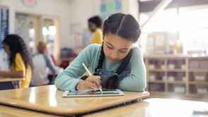 BYOD heisst für Lernende, ihr eigenes Gerät mitzunehmen.