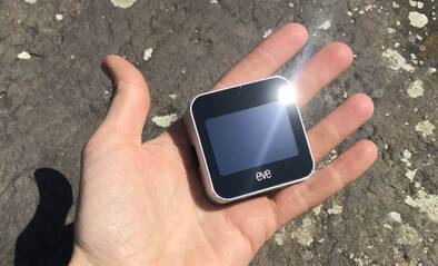 Eve Weather ist klein und handlich.