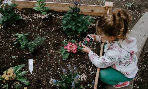 Weil die Kleinen intuitiv mit Appler Geräten umgehen, ist die Kindersicherung wichtig.
