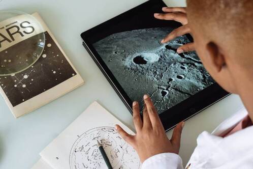 Kinder sollten lernen, das Internet für sinnvolle Zwecke zu nutzen.