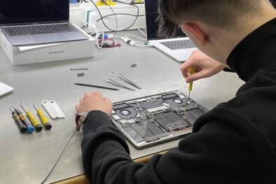 Apple Geräte reparieren bei DQ Solutions MacBook Reparatur bei DQ Solutions