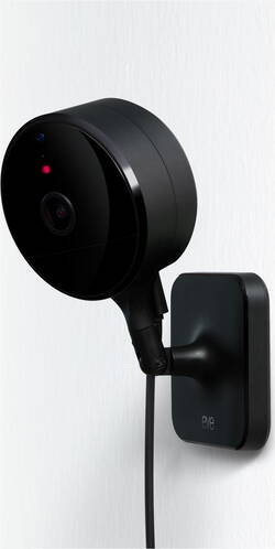 DEMO-Eve-Kamera-Cam-Smarte-Innenkamera-Homekit-Schwarz-04.jpg