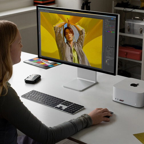Mac-Studio-M2-Ultra-24-Core-128-GB-8-TB-SSD-04.jpg