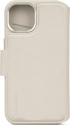 Decoded-Leder-Wallet-2-in-1-mit-MagSafe-iPhone-15-Plus-Clay-04.jpg