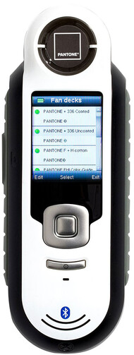 PANTONE-Capsure-mobiles-Farbmessgeraet-mit-8-000-Farben-Bluetooth-02.
