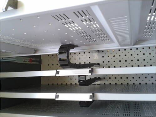 Atesum-Atecart-Rollwagen-fuer-32-MacBook-oder-iPad-ausziehbare-Tablare-Schwarz-05. Atesum-Atecart-Rollwagen-fuer-32-MacBook-oder-iPad-ausziehbare-Tablare-Schwarz-05.