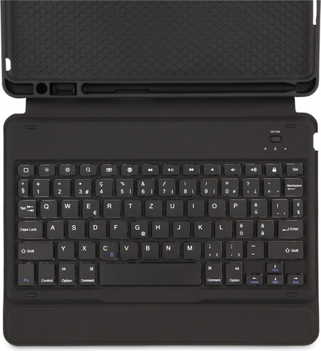 LMP-Keyboard-Protect-Case-iPad-10-2-2021-Schwarz-UK-Britisch-06.