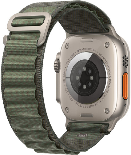DEMO-Apple-Watch-Ultra-49-mm-Titan-Silbergrau-Alpine-Loop-Medium-Gruen-03.jpg