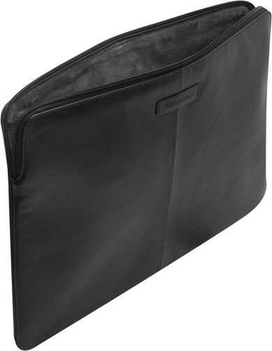dbramante-Sleeve-Skagen-MB-Pro-16-2-M1-2021-Schwarz-03.jpg