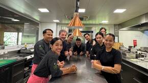 Smiling Gecko Farmhouse Resort Küchenpersonal