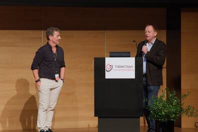 Begrüssung an den Tablet Days 2024 Tom Rittmann und Roger Spindler auf dem Podium