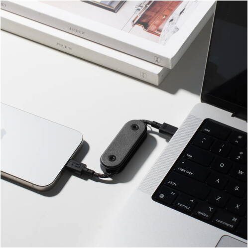 Native-Union-Pocket-USB-3-1-Typ-C-auf-USB-3-1-Typ-C-Ladekabel-0-17-m-Schwarz-03.jpg Native-Union-Pocket-USB-3-1-Typ-C-auf-USB-3-1-Typ-C-Ladekabel-0-17-m-Schwarz-03.jpg