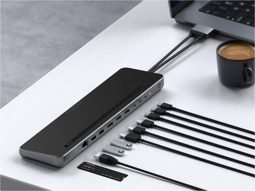 Satechi-75-W-USB-3-1-Typ-C-Dual-Dock-Stand-Docking-Station-inkl-NVMe-SSD-Slot-06.jpg