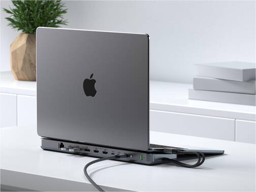 Satechi-75-W-USB-3-1-Typ-C-Dual-Dock-Stand-Docking-Station-inkl-NVMe-SSD-Slot-08.jpg