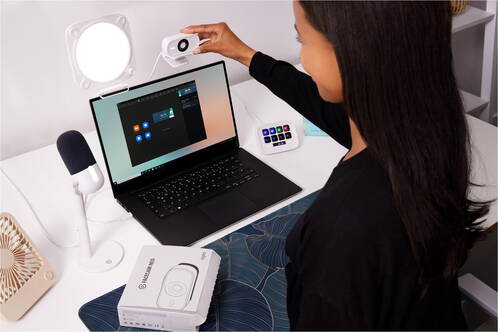 Elgato-Stream-Deck-Neo-Fernbedienung-Weiss-09.jpg Elgato-Stream-Deck-Neo-Fernbedienung-Weiss-09.jpg