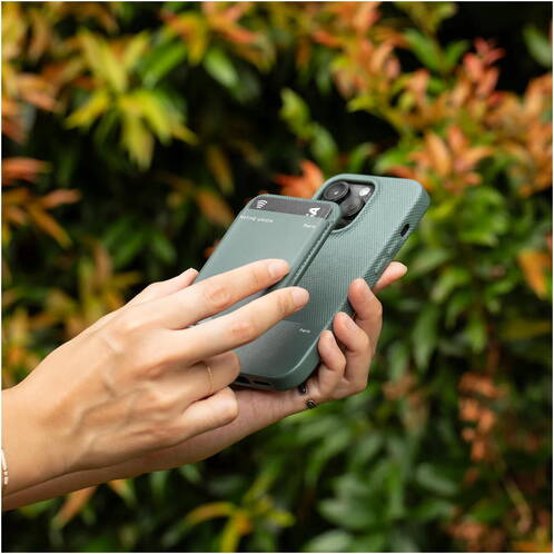 Native-Union-ReClassic-Card-Wallet-mit-MagSafe-Schiefergruen-03.jpg Native-Union-ReClassic-Card-Wallet-mit-MagSafe-Schiefergruen-03.jpg