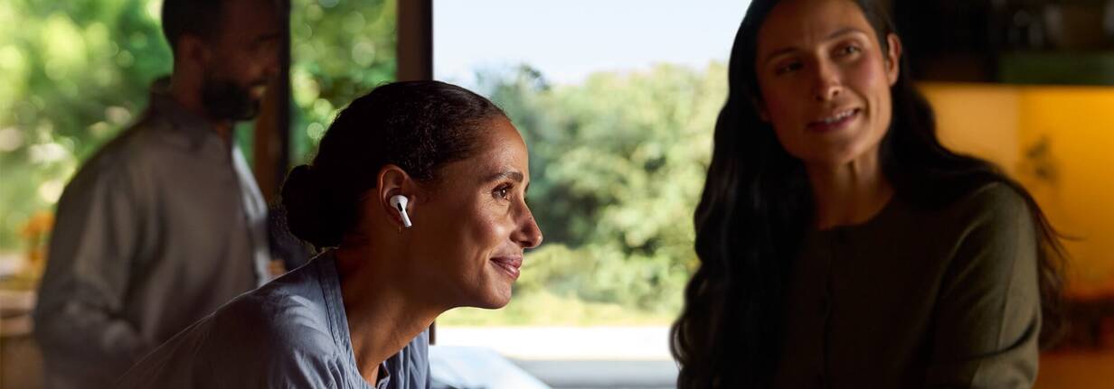 AirPods Pro im Alltag als Hörhilfe nutzen AirPods tragen als Gehörhilfe