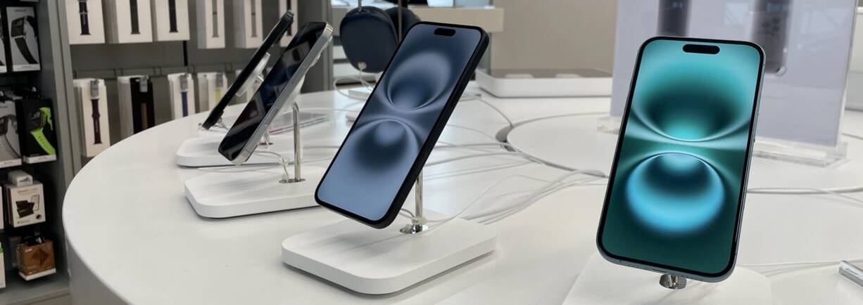 DQ Solutions Filiale - Ausstellung iPhone 16
