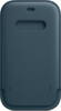 Apple-Leder-Sleeve-iPhone-12-iPhone-12-Pro-Baltischblau-01.jpg
