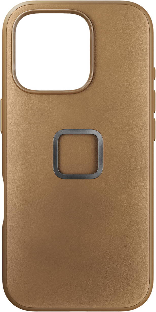 Peak-Design-Everyday-Clarino-Case-iPhone-16-Pro-Tan-gebraeunt-01.jpg Peak-Design-Everyday-Clarino-Case-iPhone-16-Pro-Tan-gebraeunt-01.jpg