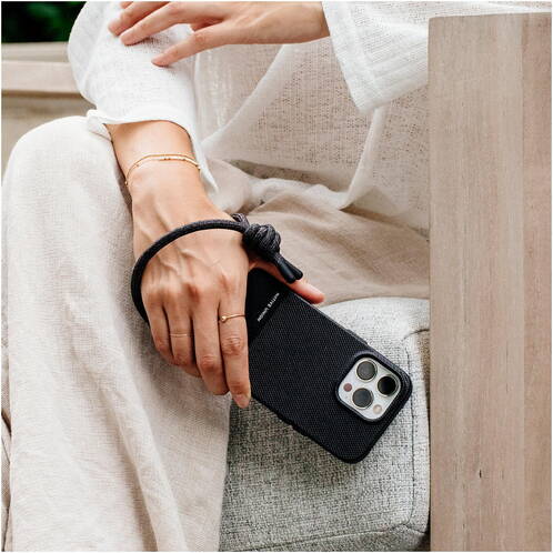 Native-Union-City-Grip-Kordel-fuer-Handgelenk-Navy-04.jpg Native-Union-City-Grip-Kordel-fuer-Handgelenk-Navy-04.jpg