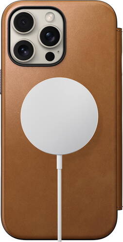 Nomad-Modernes-Leder-Folio-mit-MagSafe-iPhone-16-Pro-Max-English-Tan-04.jpg Nomad-Modernes-Leder-Folio-mit-MagSafe-iPhone-16-Pro-Max-English-Tan-04.jpg