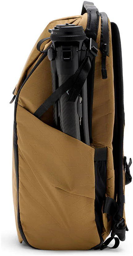 Peak-Design-Everyday-Backpack-30L-v2-Coyote-04.jpg Peak-Design-Everyday-Backpack-30L-v2-Coyote-04.jpg