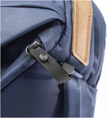 Peak-Design-Everyday-Backpack-20L-v2-Mitternacht-05.jpg Peak-Design-Everyday-Backpack-20L-v2-Mitternacht-05.jpg