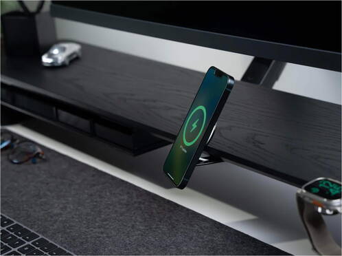 Balolo-Balolo-MagSafe-Halter-Halterung-Jet-Black-03.jpg Balolo-Balolo-MagSafe-Halter-Halterung-Jet-Black-03.jpg