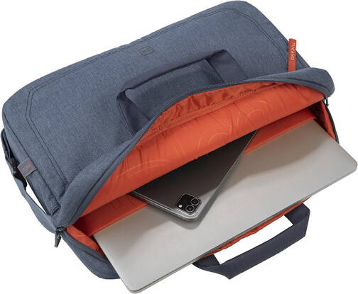 TUCANO-Hop-Tasche-MB-Pro-16-2-M4-Pro-2024-Blau-03.jpg