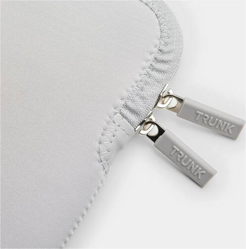 Trunk-Neopren-Sleeve-MB-Pro-14-M4-2024-Silber-02.jpg