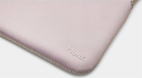 Trunk-Neopren-Sleeve-MB-Air-13-M4-2025-Portabella-04.jpg Trunk-Neopren-Sleeve-MB-Air-13-M4-2025-Portabella-04.jpg