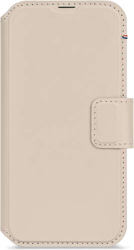 Decoded-Leder-Wallet-2-in-1-mit-MagSafe-iPhone-16e-Clay-01.jpg Decoded-Leder-Wallet-2-in-1-mit-MagSafe-iPhone-16e-Clay-01.jpg