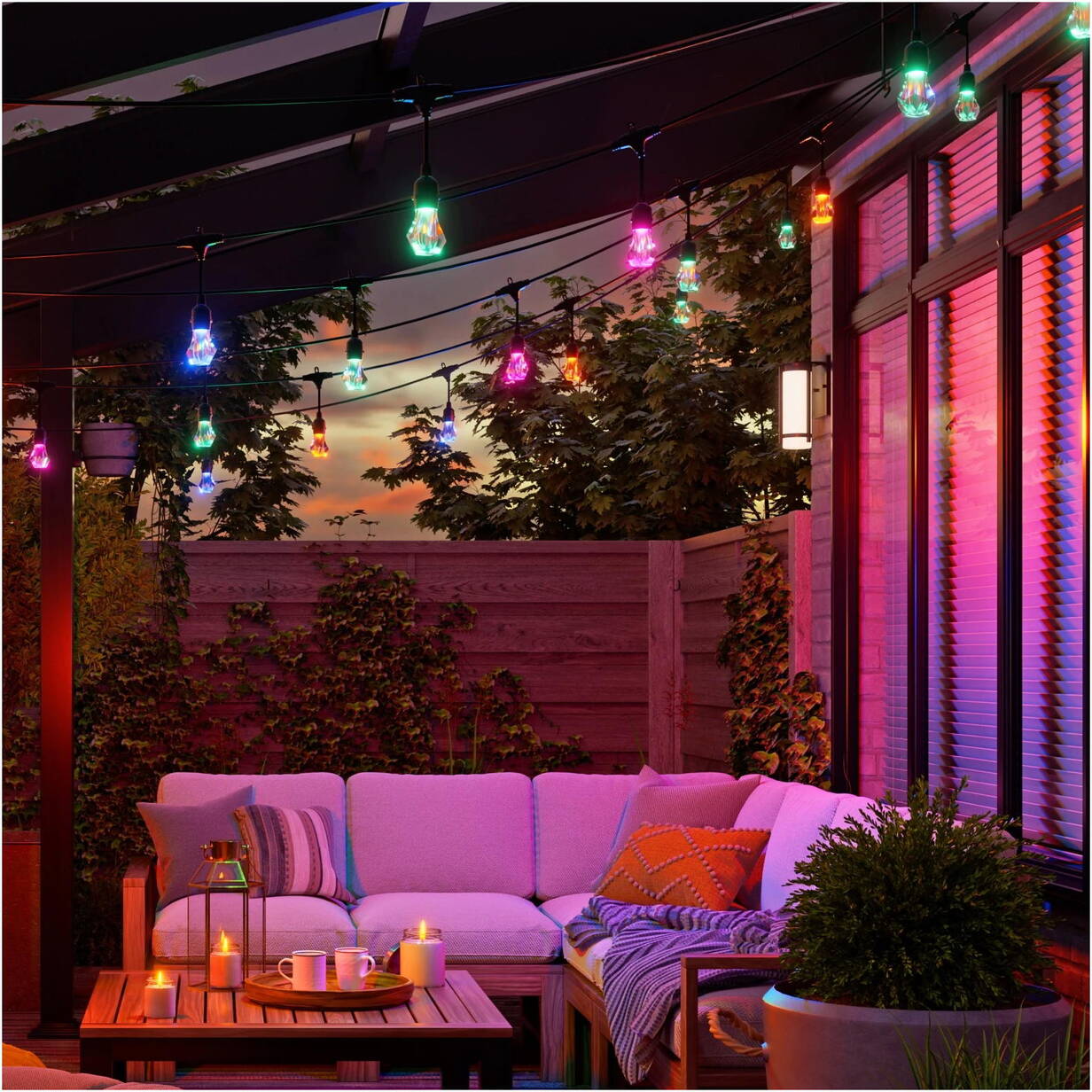 Nanoleaf-Outdoor-Starter-Kit-30-Meter-LED-Lichterkette-2200-lm-Mehrfarbig-06.jpg