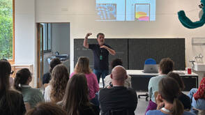 Tom Rittmann beim Referat