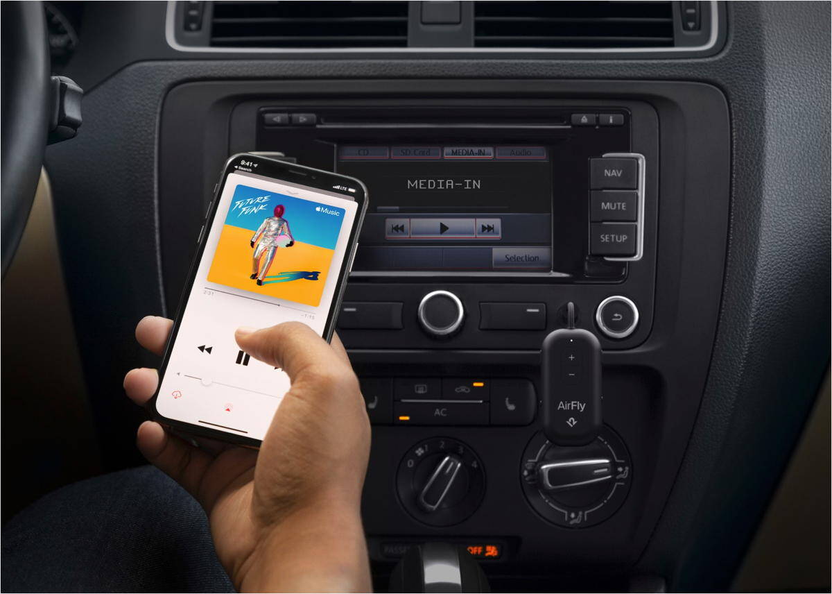 Twelve-South-Bluetooth-Transmitter-AirFly-Pro-2-Schwarz-03.jpg